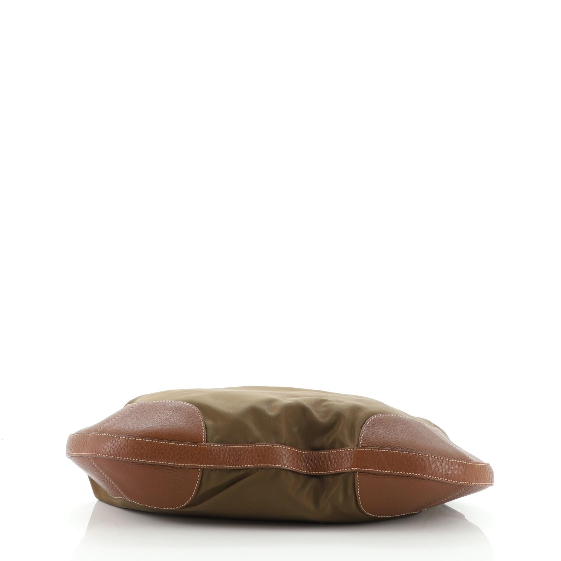 Prada - Sac à main à fermeture éclair Tessuto en cuir - Large Bon état à NY, NY