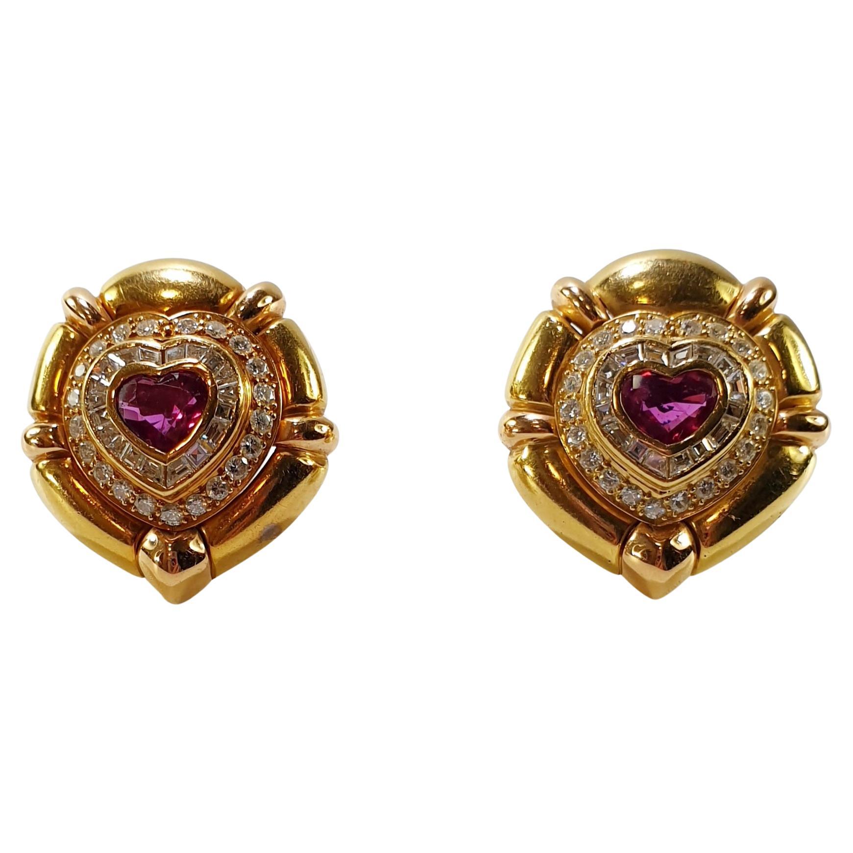 Pradera Pendientes de oro de 18 quilates estilo búlgaro con diamantes y rubí corazón de Birmania Moderno en venta