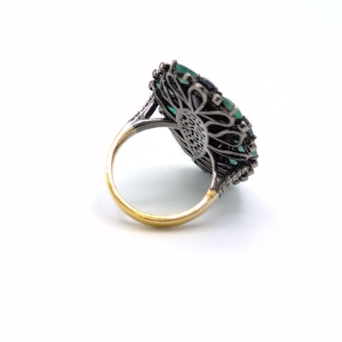 Pradera Joyas Anillo de Oro y Plata de 18K con Diamantes Esmeraldas Ópalo y Zafiro Contemporáneo en venta