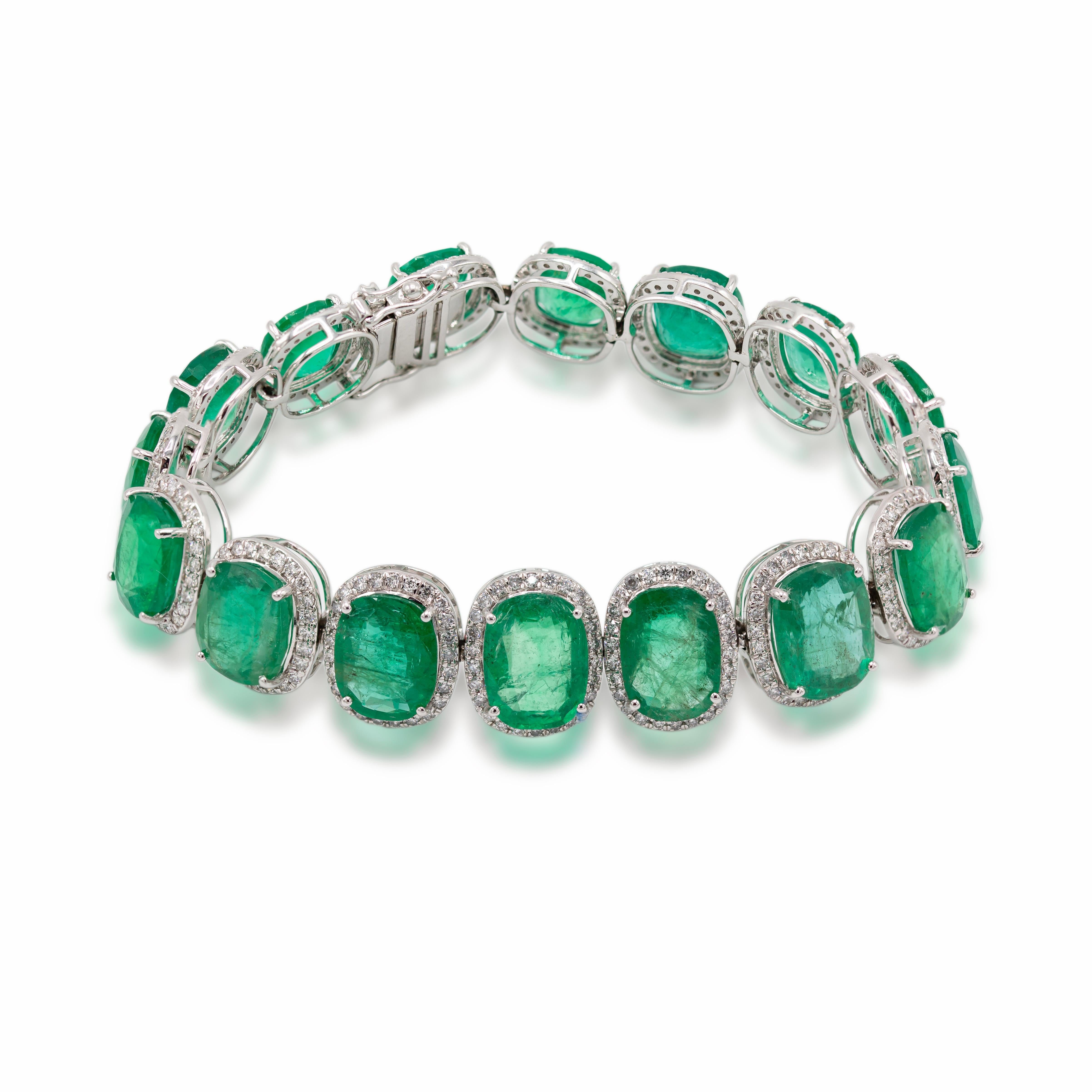 Pradera Jewels Bague et pendentif en or blanc 18 carats avec diamants et émeraude (paire) en vente 9