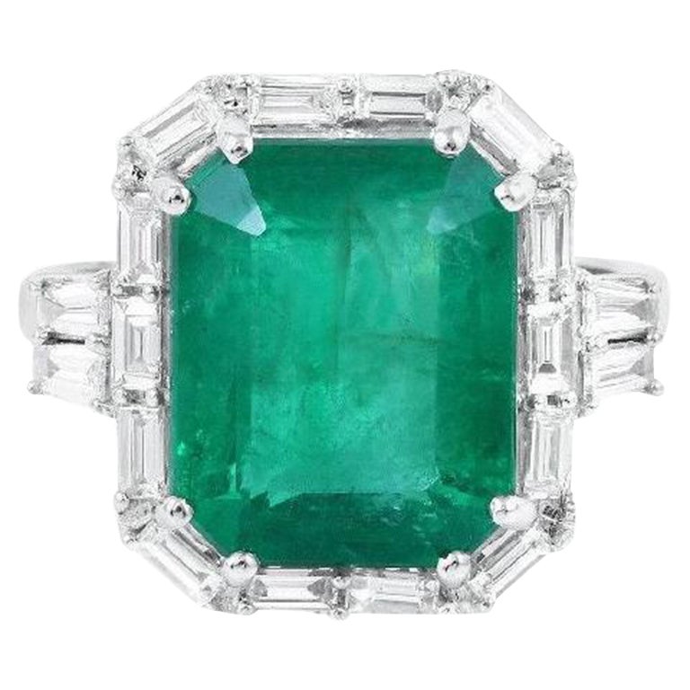 Anello Pradera Jewels in oro bianco 18k con diamanti e smeraldo