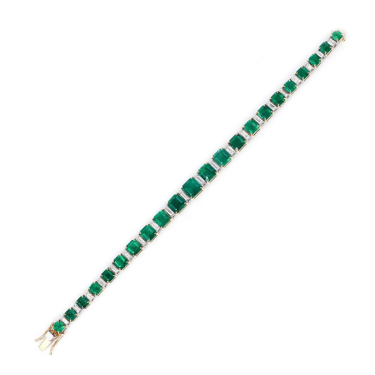 Pradera Jewels Collier en or jaune 18 carats avec diamants et émeraude en vente 4