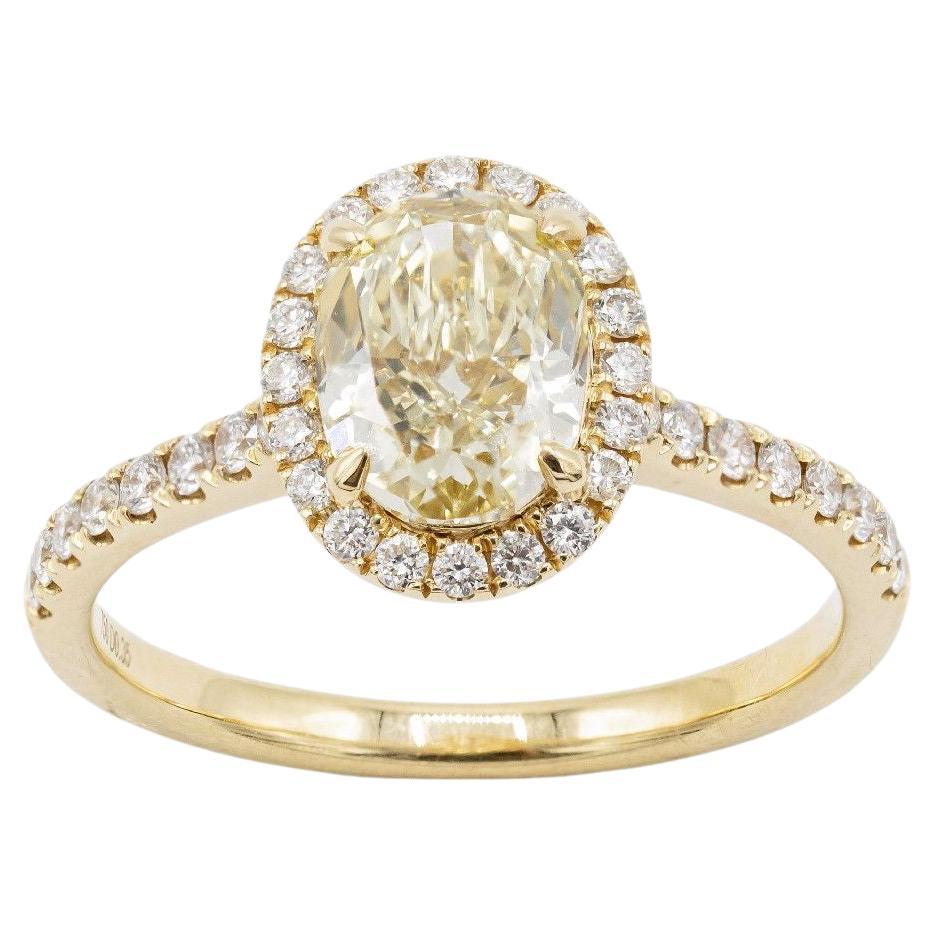 Anello in oro giallo 18k con diamanti di Pradera Jewels in vendita