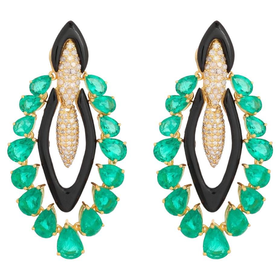 Pradera Jewels Boucles d'oreilles en or jaune 18 carats et argent & Diamants & Émeraudes en vente 4