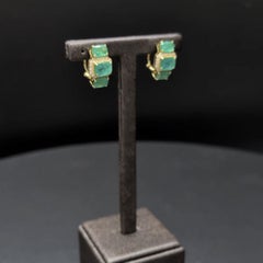 Pradera Jewels und Smaragd-Ohrringe & 18k Gelbgold & weiße Diamanten