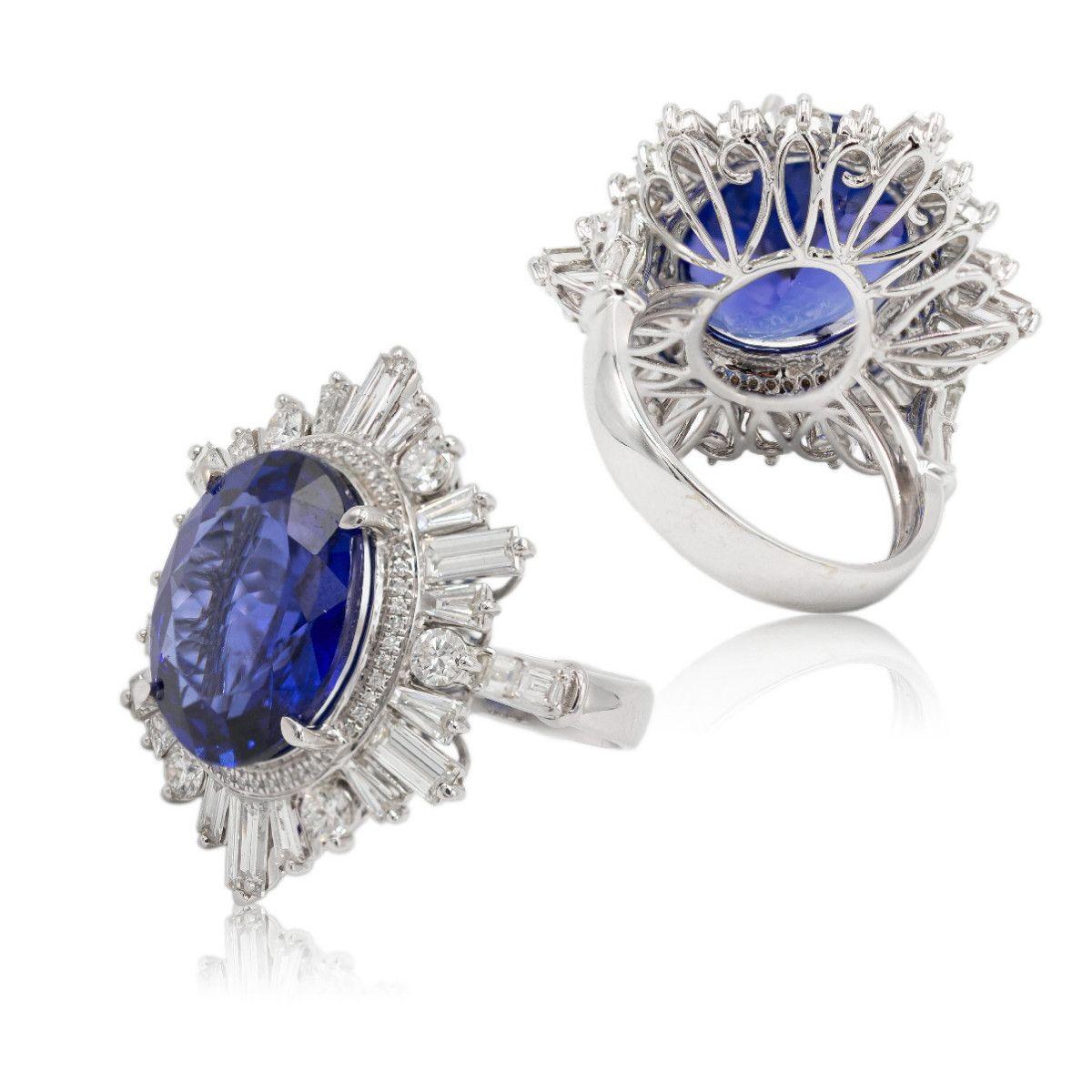 Pradera Jewels Ruby RIng & 18k Rose Gold & White Diamonds en vente 12