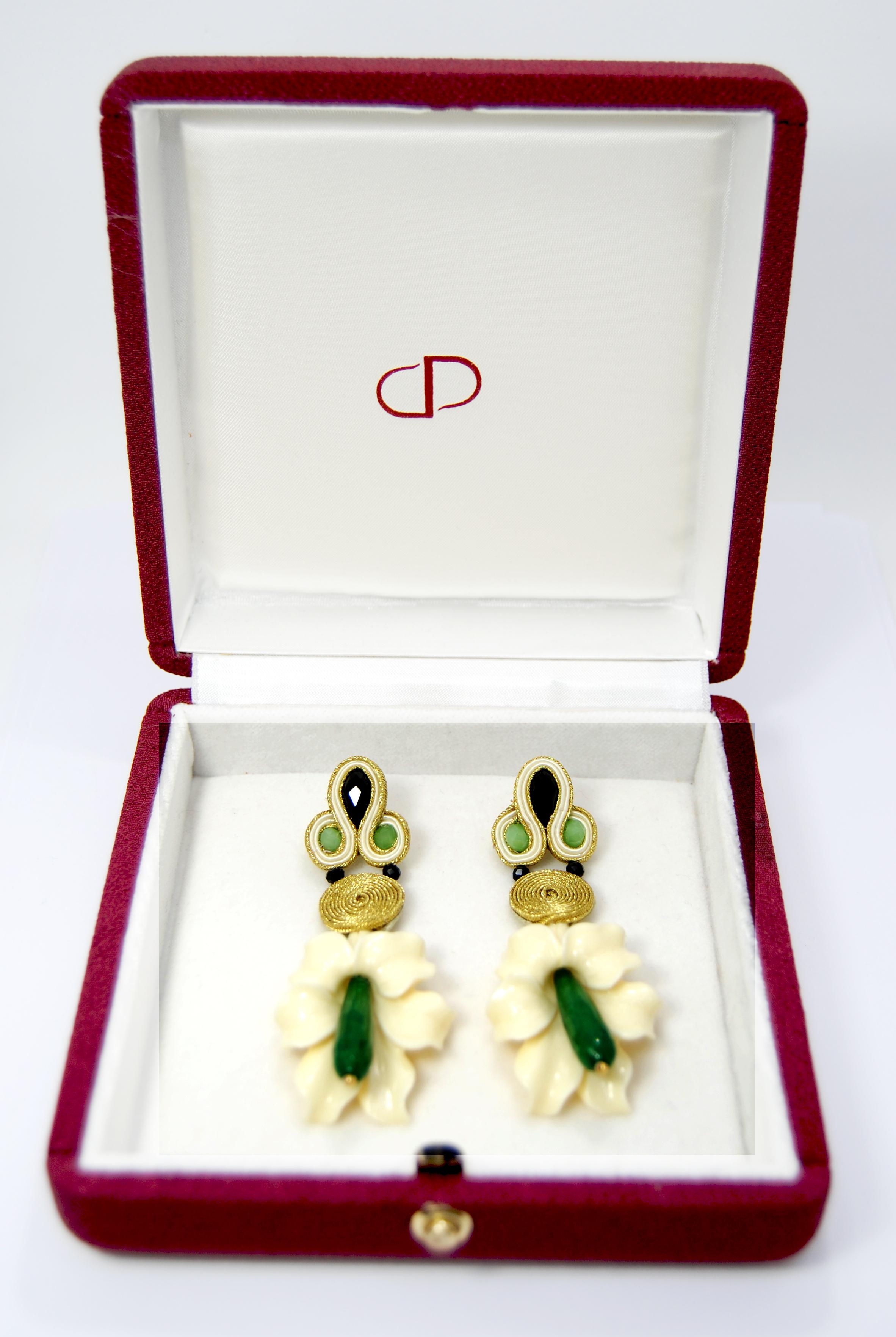 Pradera Kalas Collection Soutache Silver Earrings with Resins and Green Jade In New Condition In Bilbao, ES