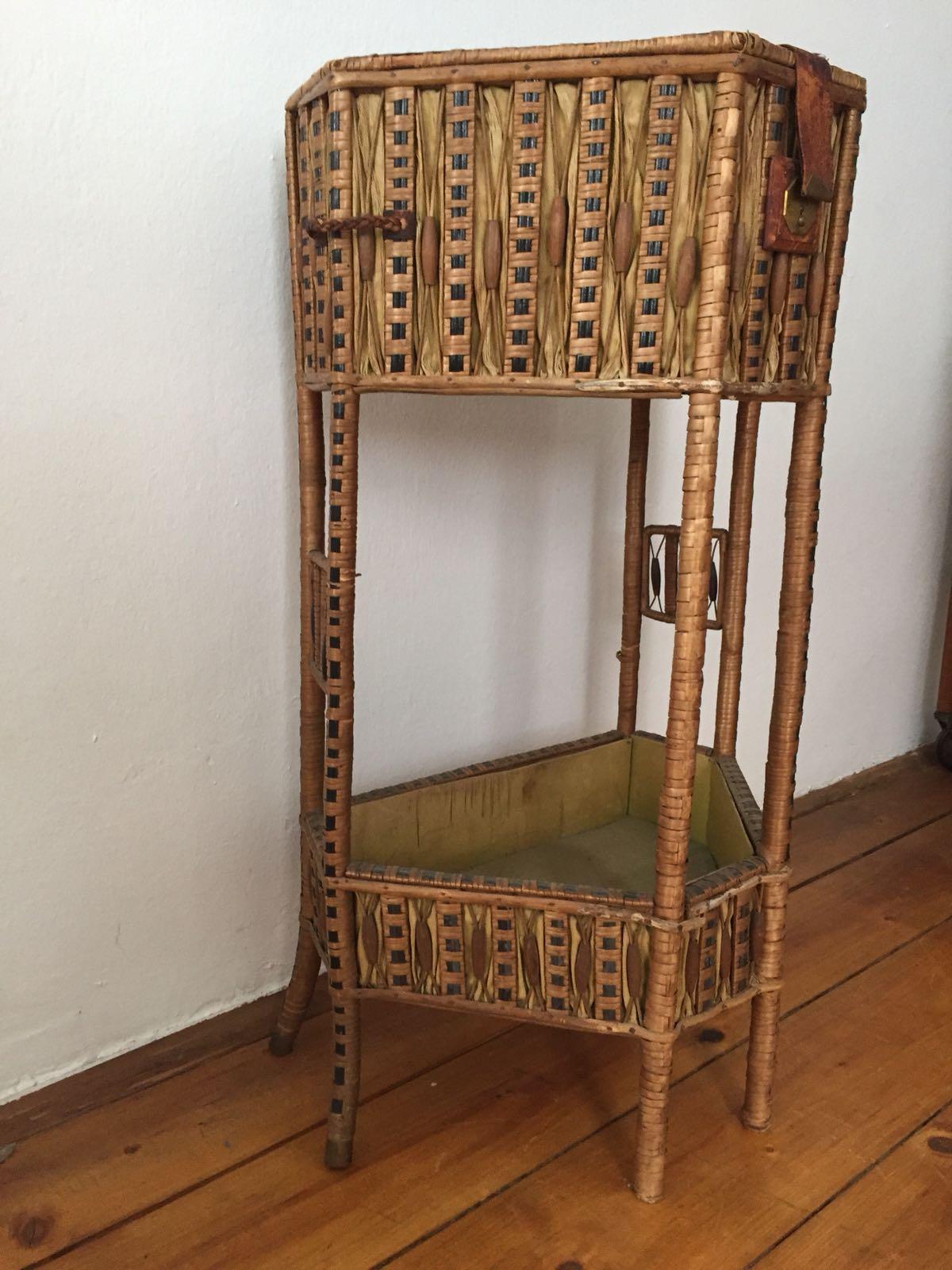 Prag Rudniker -  Fin De Siècle - Sewing Table  For Sale 1