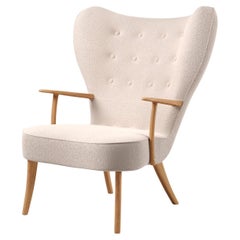 Pragh Lounge Chair