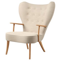 Pragh Lounge Chair