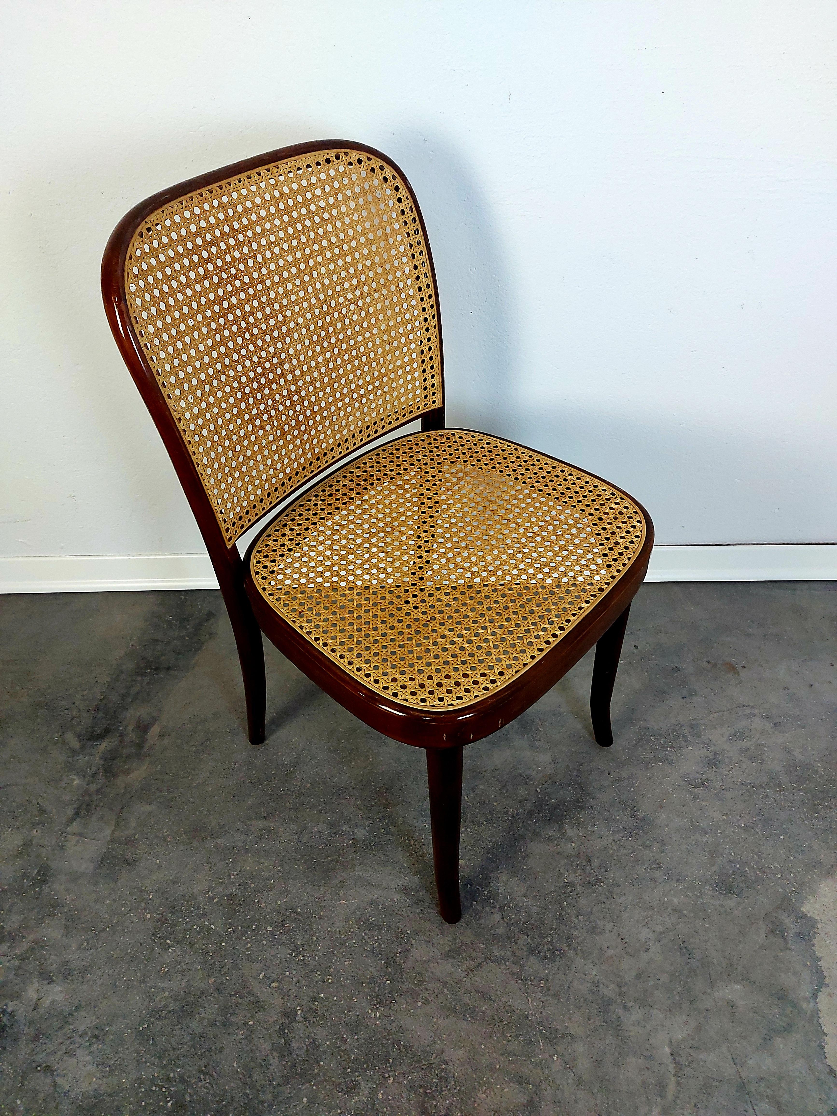Prague Chair, no. 811 Bentwood chair, 1980s, 1 of 4 3