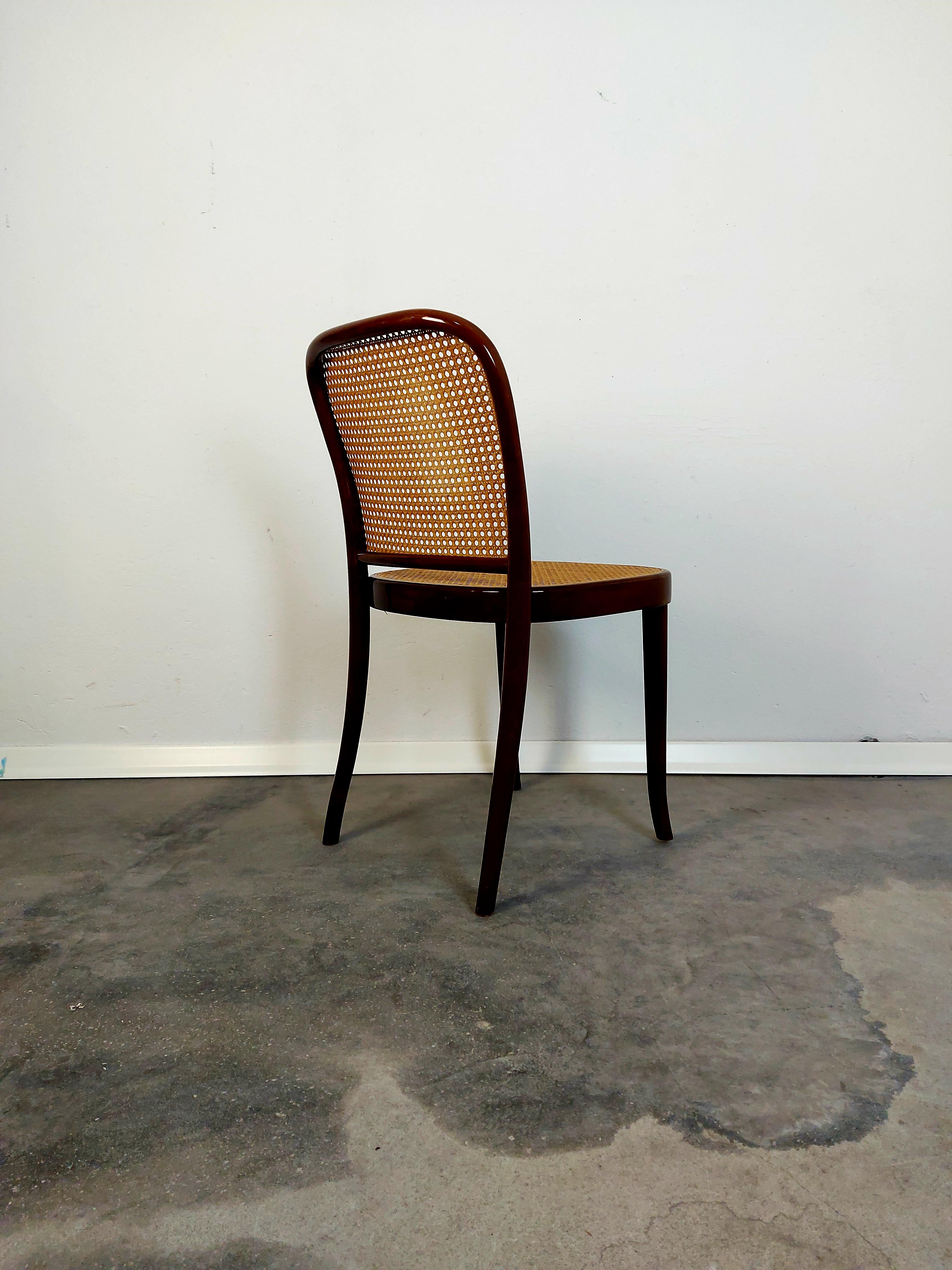Prague Chair, no. 811 Bentwood chair, 1980s, 1 of 4 4