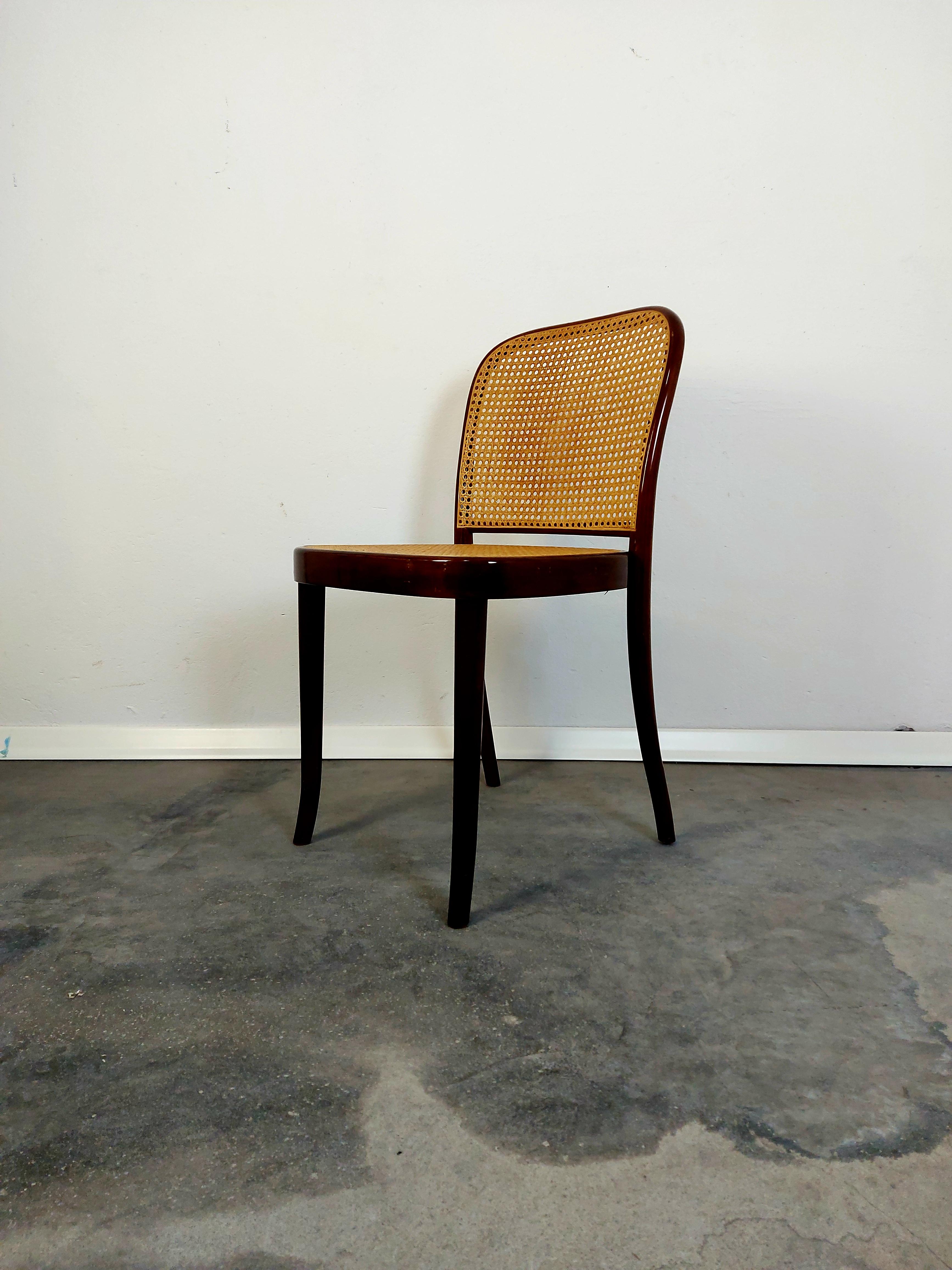 Prague Chair, no. 811 Bentwood chair, 1980s, 1 of 4 8