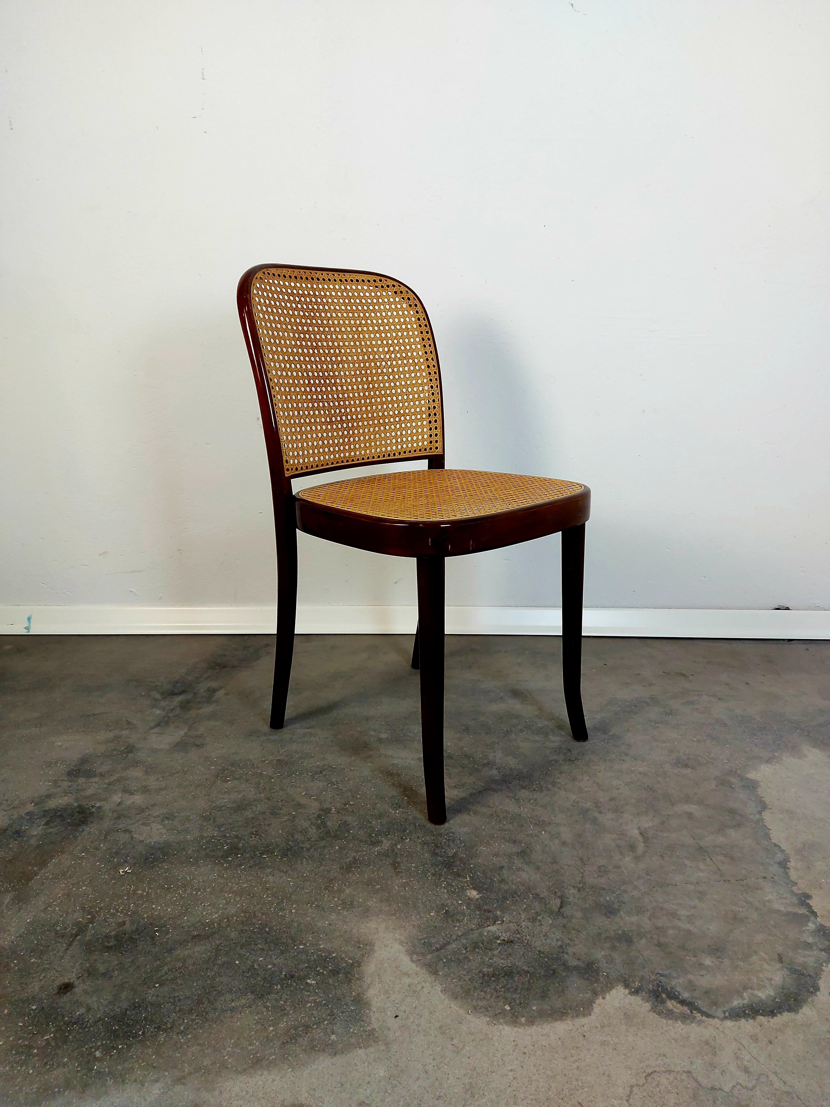 Prague Chair, no. 811 Bentwood chair, 1980s, 1 of 4 9