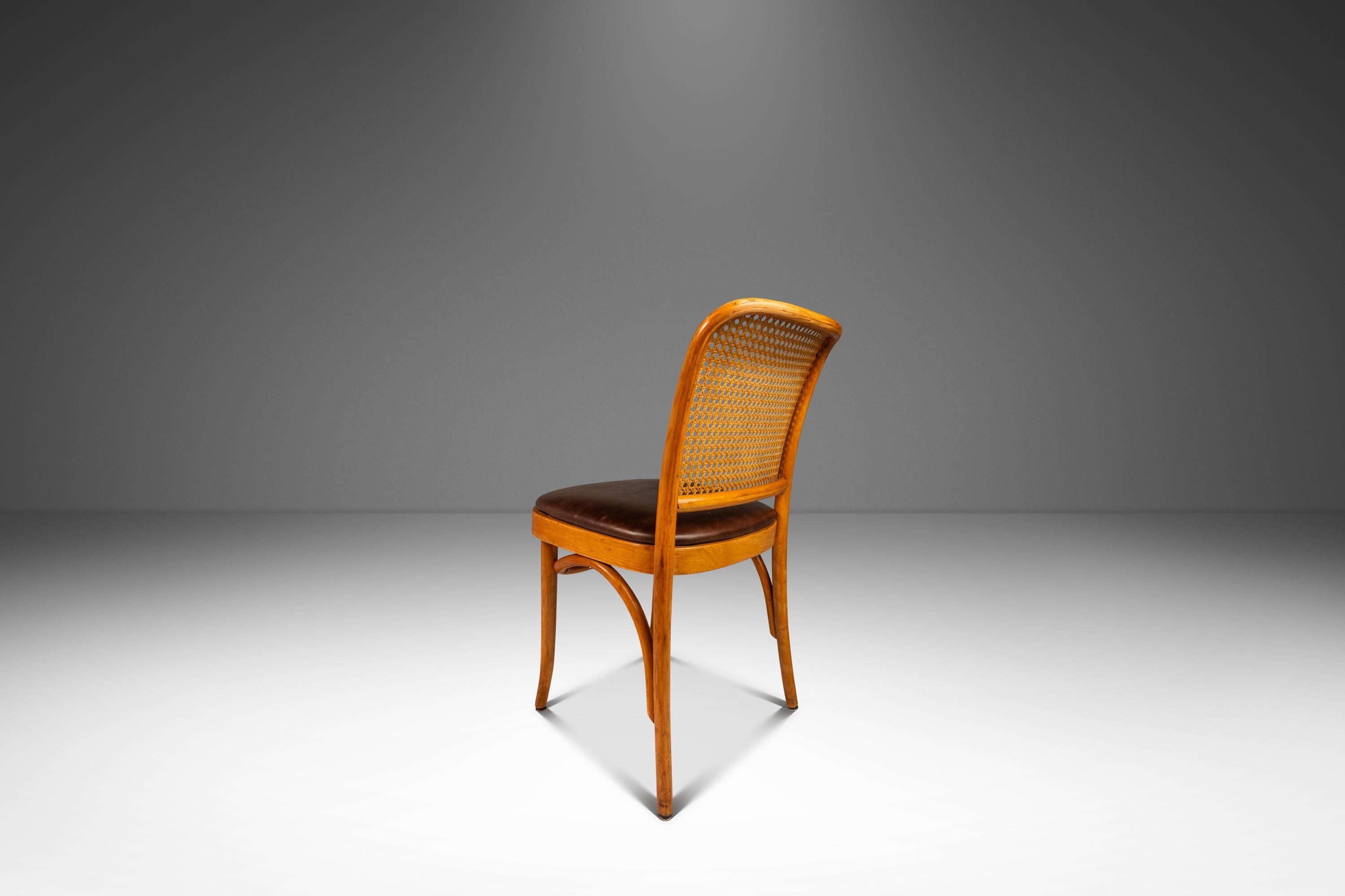 Américain Chaise de salle à manger Prague Modèle 811 à la manière de Josef Frank, Stendig, États-Unis, années 1960 en vente