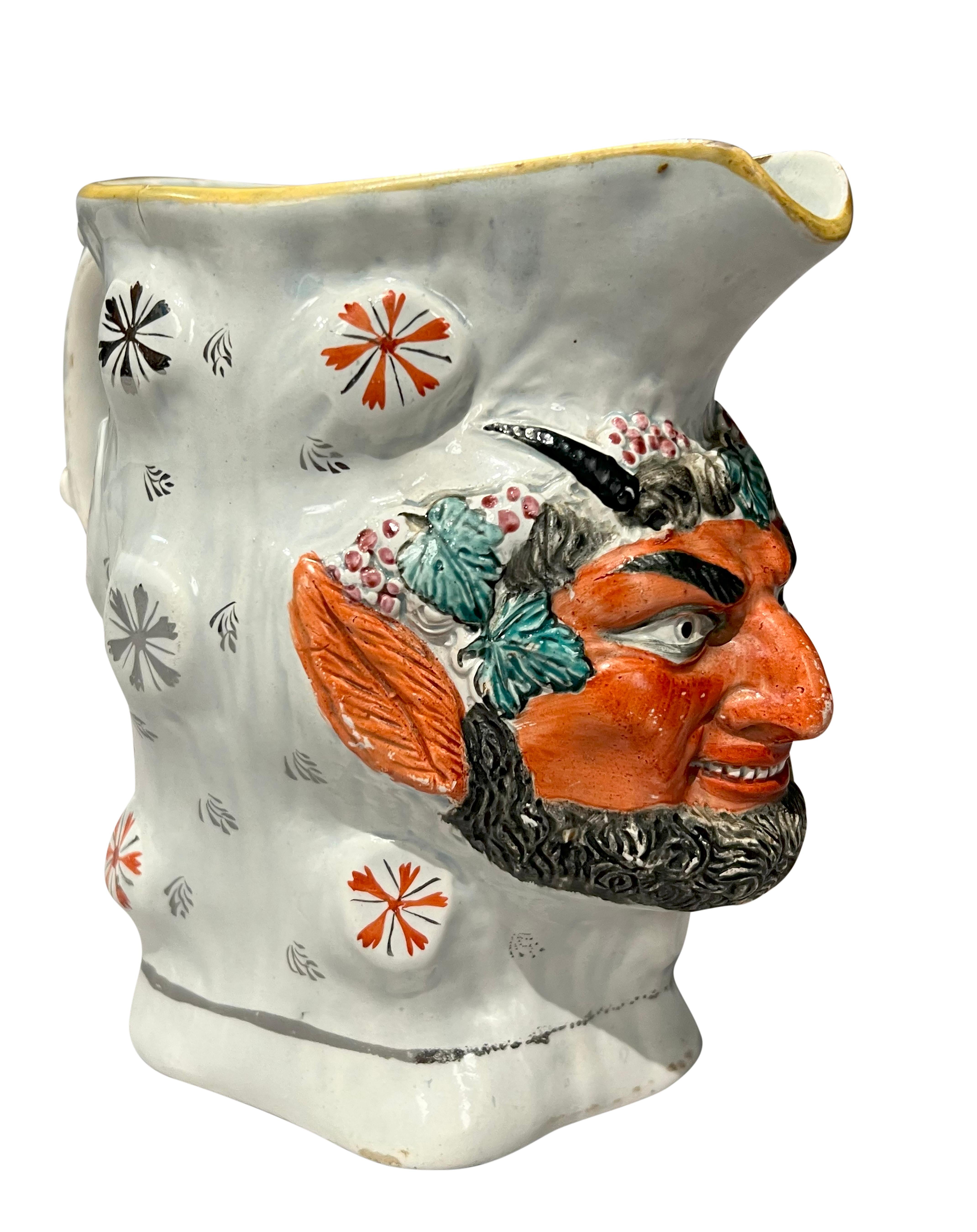 Pratt Ware Töpferei Satyr Krug (Töpferwaren) im Angebot