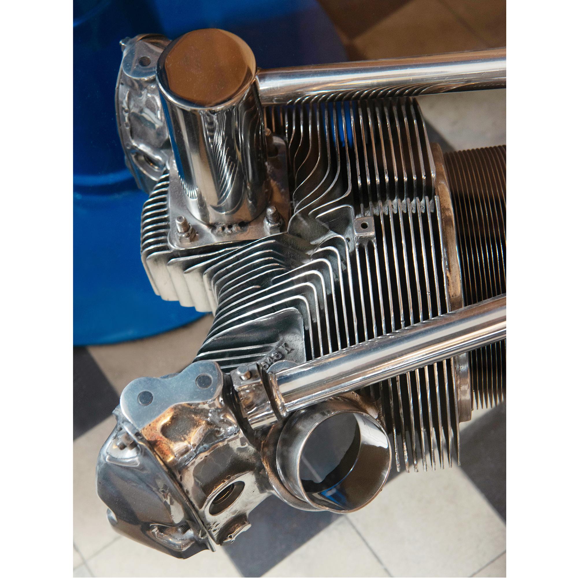 Pratt & Whitney Engine Couchtisch (Aluminium) im Angebot