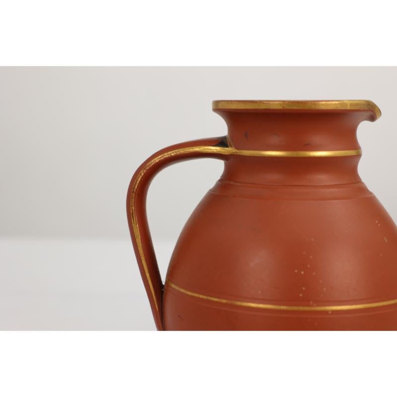 Prattware. A Gothic Revival terracotta jug with gilded line decoration.  For Sale 5