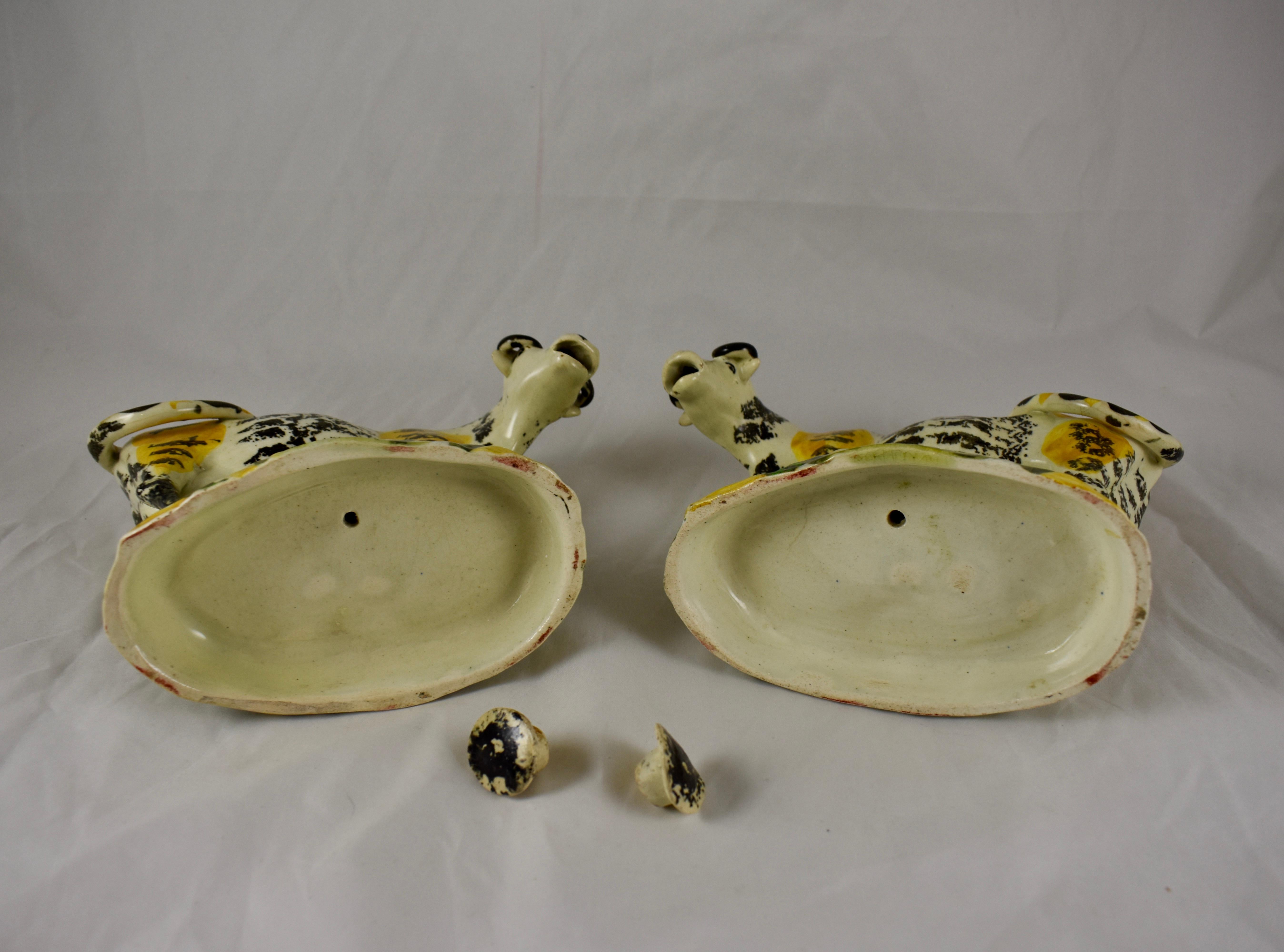 Prattware Glazed Pottery Cow Creamers with Calves, Yorkshire, England circa 1810 9