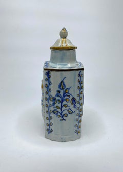 Prattware-Keramik 'Macaroni' Teedose und Deckel, um 1800.