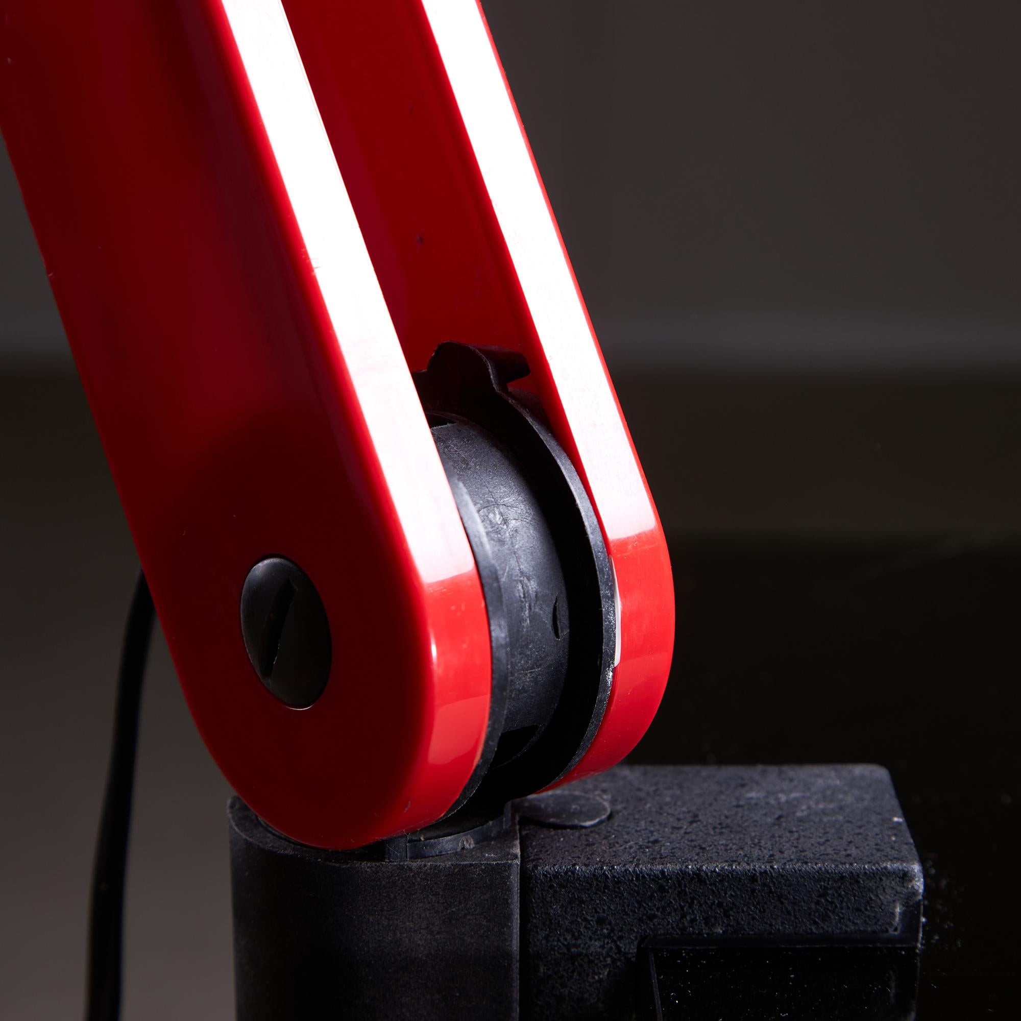 Praxi Table Lamp by Bruno Umberto Gecchelin for Guzzini, 1982 For Sale 5