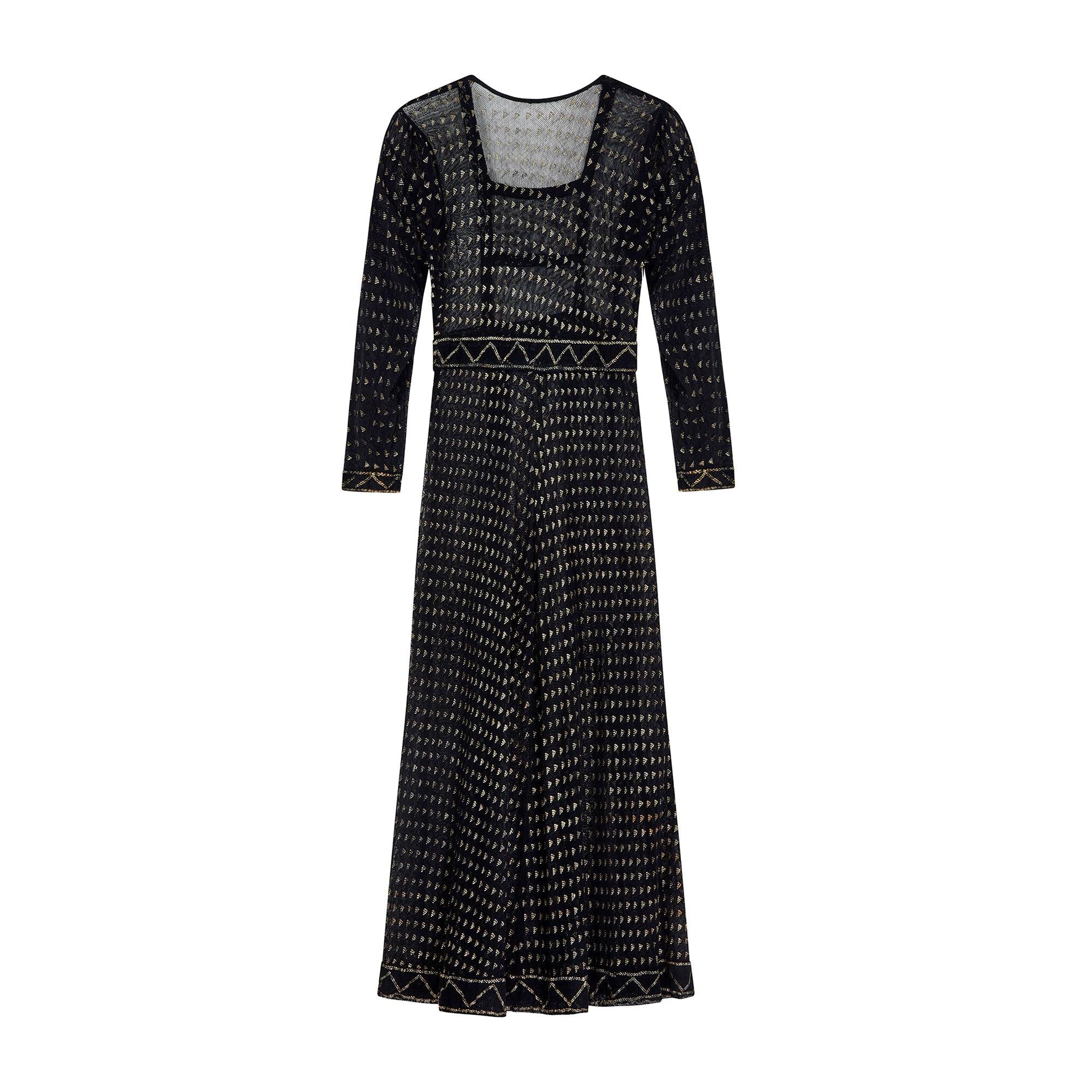 Dieser seltene und originelle Kaftan stammt aus der Zeit vor der Entdeckung des Grabes von Tutanchamun im Jahr 1922 und den darauf folgenden Jahren, in denen die Mode für alles Ägyptische bis 1926 ihren Höhepunkt erreichte. Die uralte Technik der