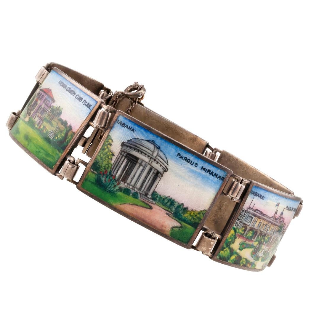 Pre Castro Habana Cuba travel souvenir enamel and silver bracelet circa 1930. Featuring six rectangular panels with double connectors, each depicting and naming, in postcard style, a famous monument or landmark of the historic city. The enamel work