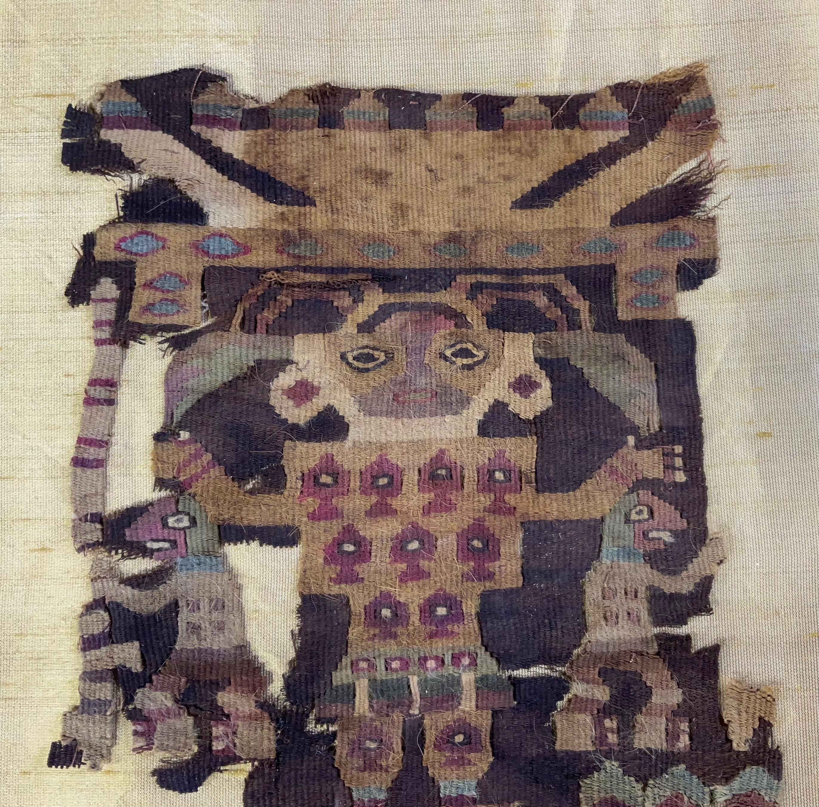 Fragment de textile péruvien ancien précolombien en vente 1