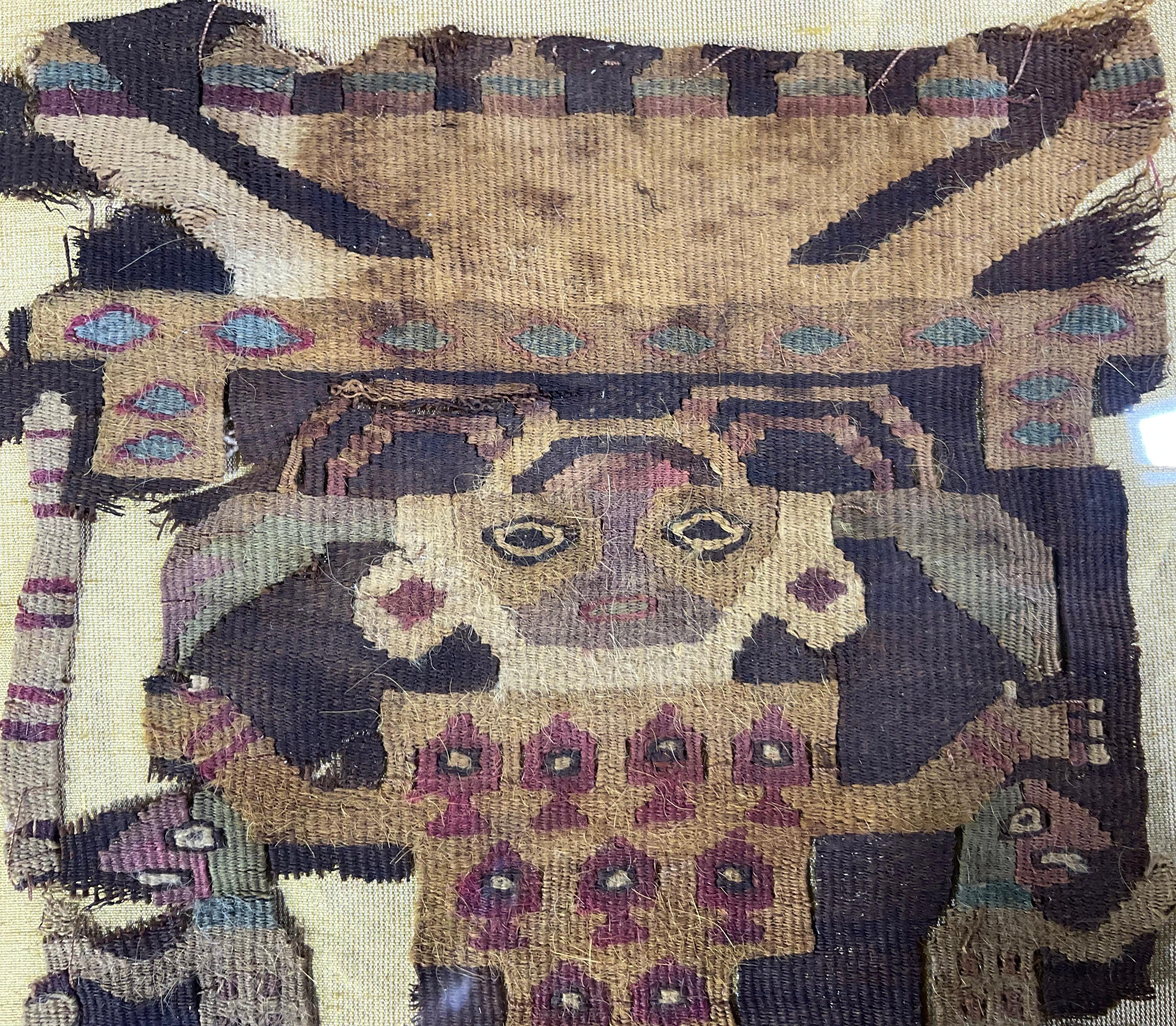 Fragment de textile péruvien ancien précolombien en vente 2