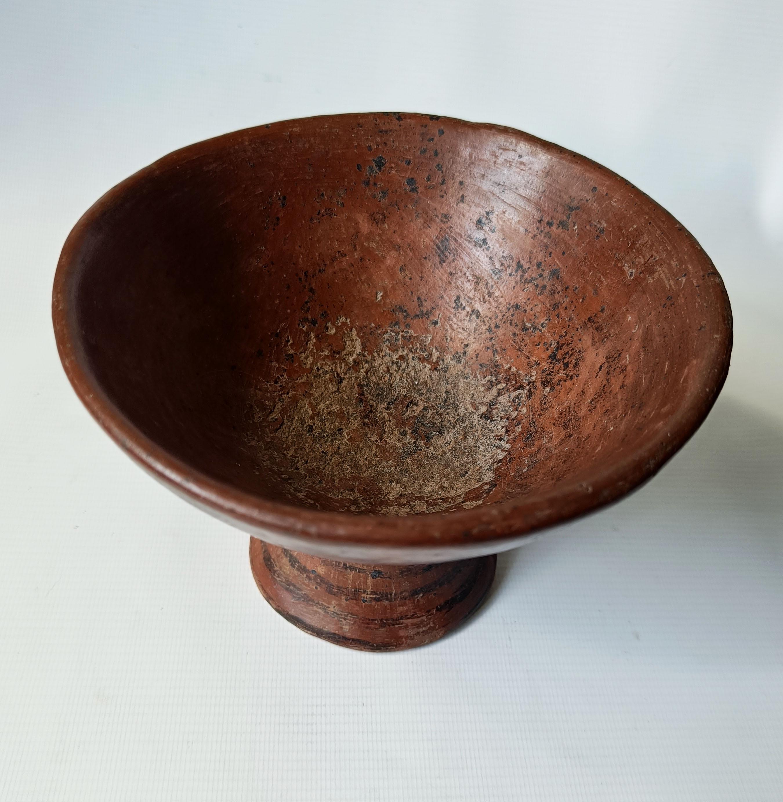 Colombien Pre-Columbian Ancien bol à piédestal Charci / Nariño Latin American Antiques en vente