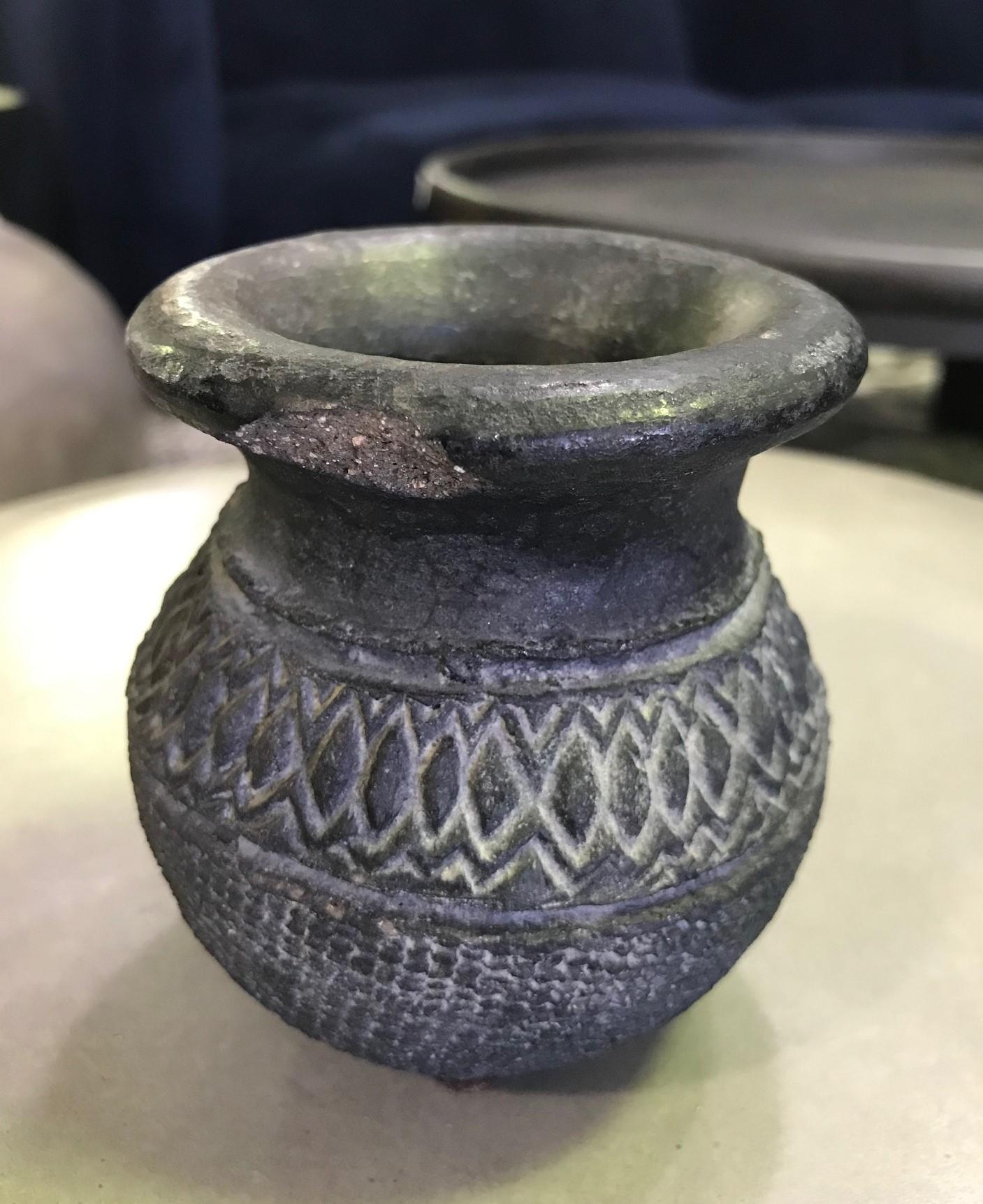 Central American Pre-Columbian Blackware Ceramic Pottery Vase Cup Vessel