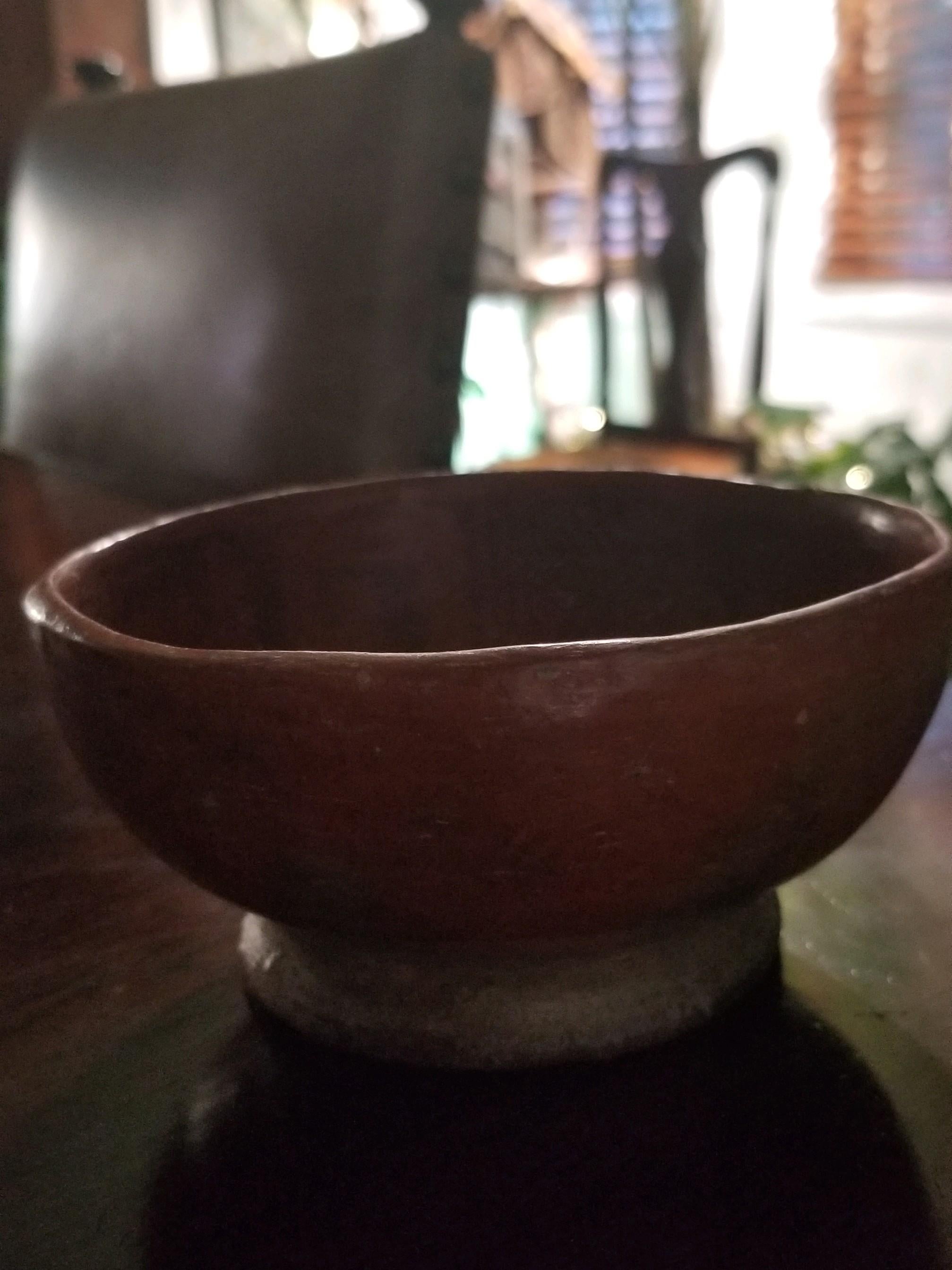Pre Columbian Bowl In Good Condition In Milton, DE