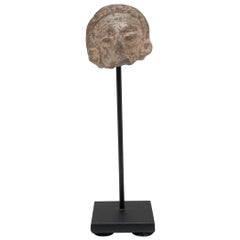 Frammento di testa in ceramica Pre-Columbian
