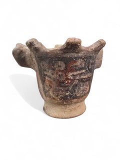 Pre-Columbian ceramics jar – Tiahuanaco Culture