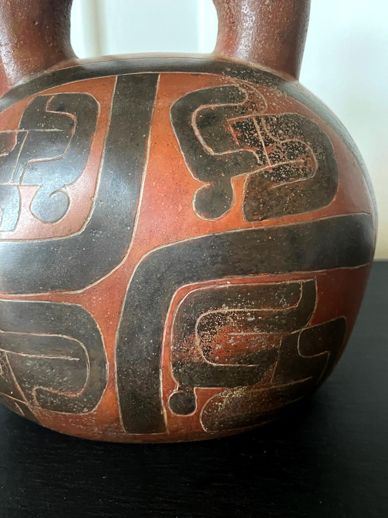 Pre-Columbian Cupisnique Stirrup Vessel from Peru For Sale 6