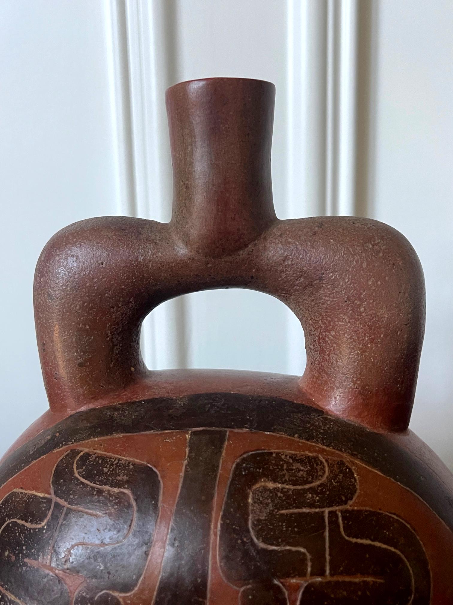 Pre-Columbian Cupisnique Stirrup Vessel from Peru For Sale 8