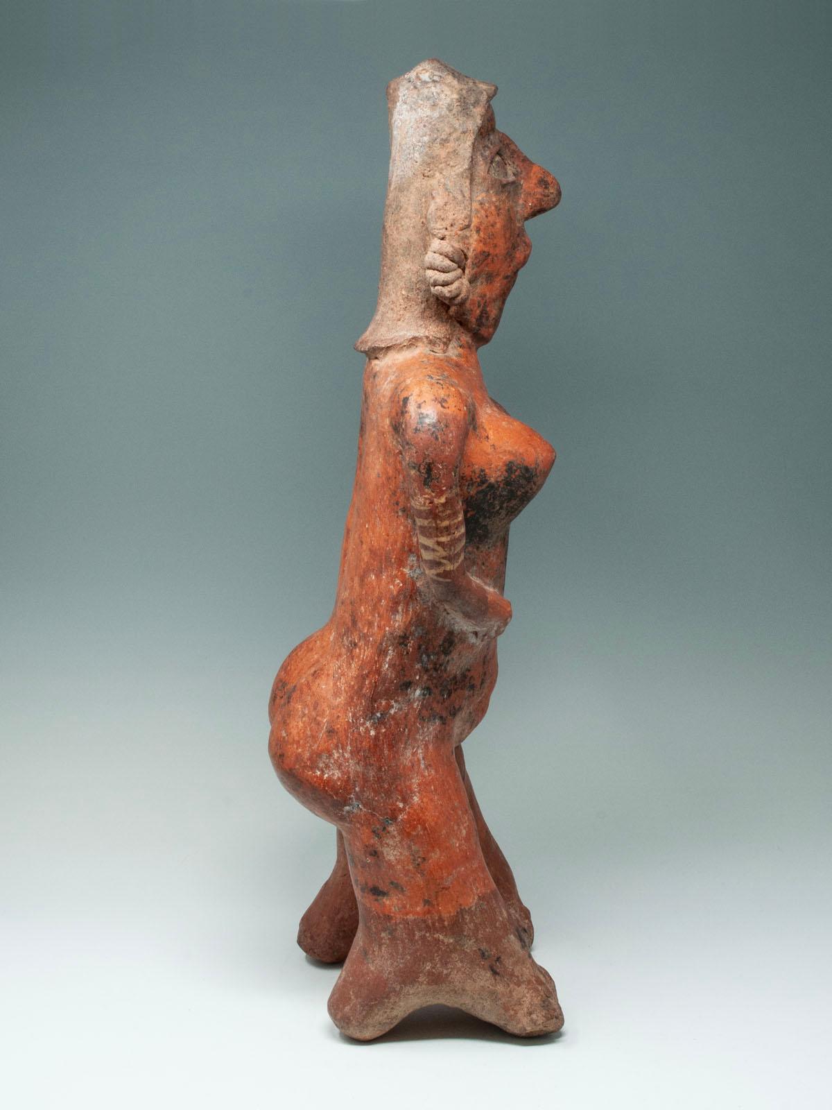 Fatto a mano Figura femminile in terracotta Pre-Columbian, Nayarit, Messico in vendita