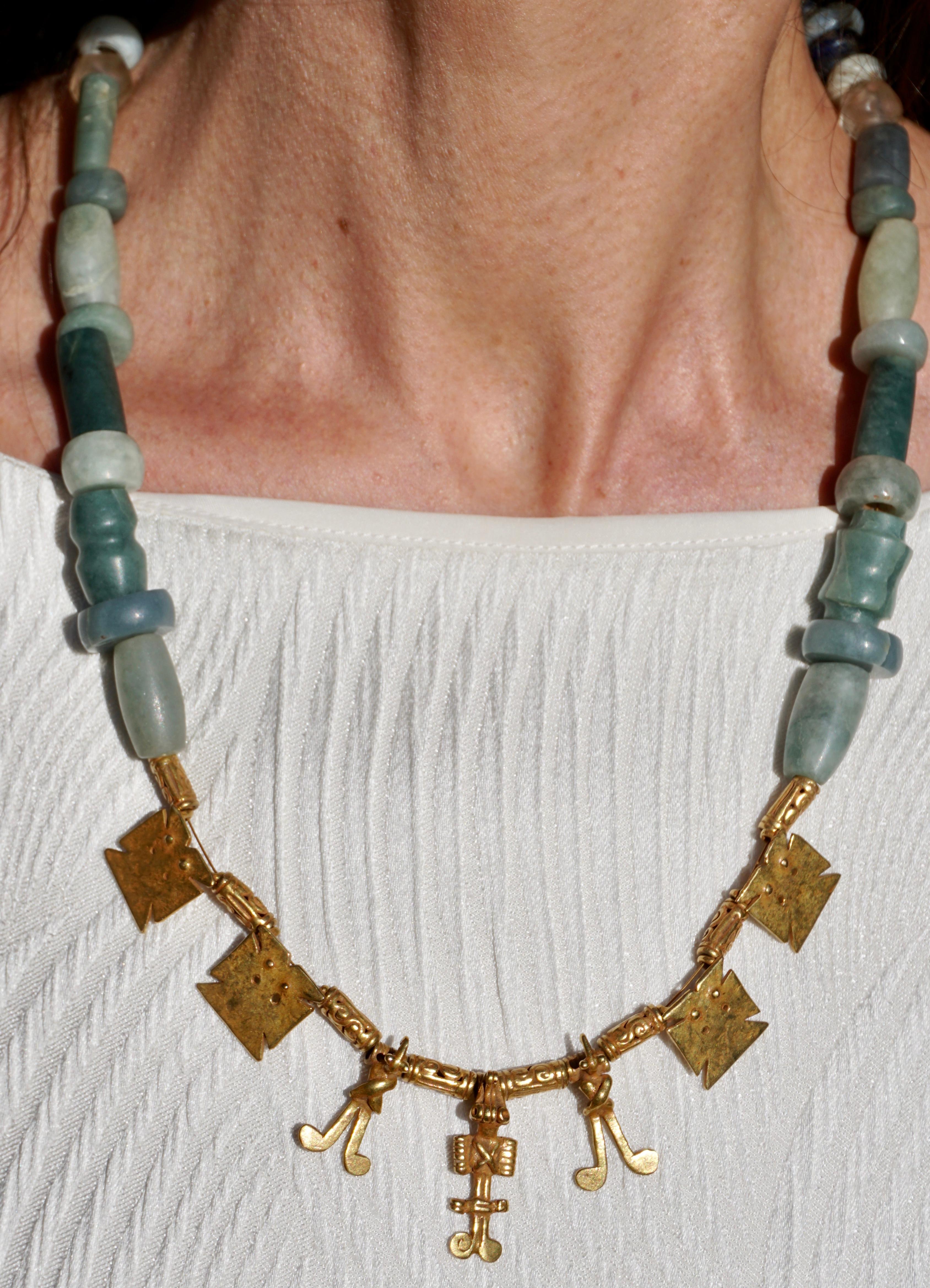 Hand-Carved Pre Columbian Gold and Jade Nicoya Peninsula Pendant Necklace 