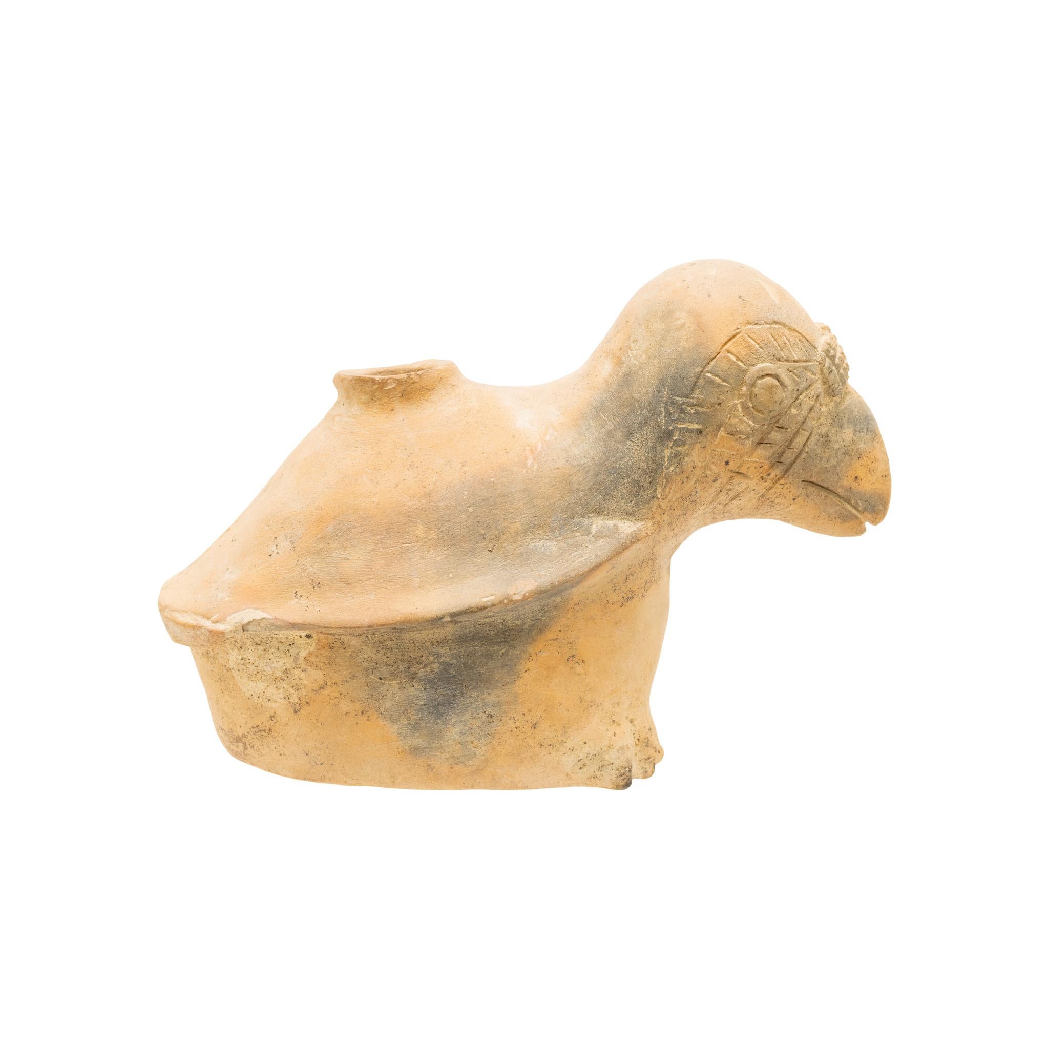 Vaso per uccelli in ceramica Jamacoaque, datato tra il 300 a.C. e il 300 d.C.. 6 ½