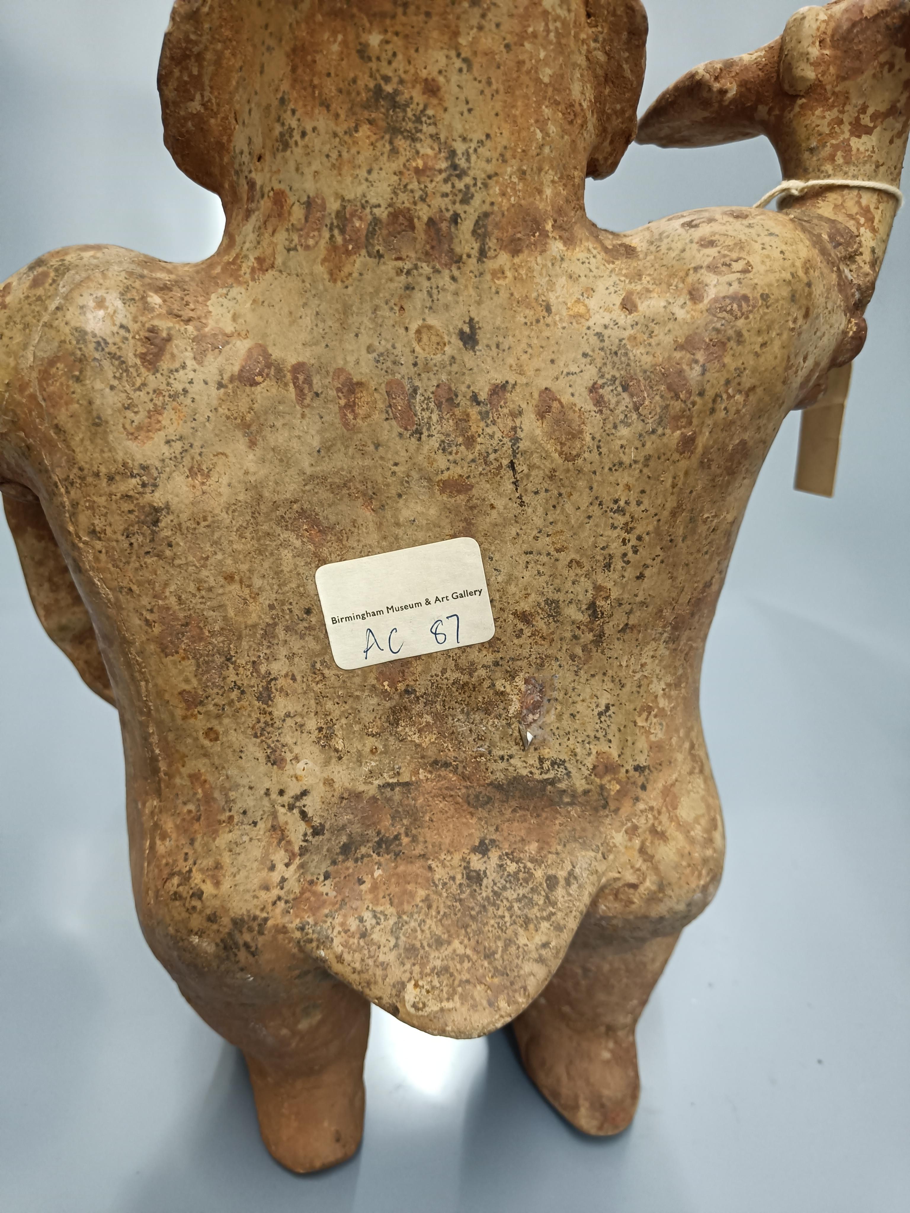 Figura Pre-Columbian di grandi dimensioni di Jalisco, Messico Occidentale, D.C. B. & C. 100-300 D.C. In condizioni buone in vendita a London, GB