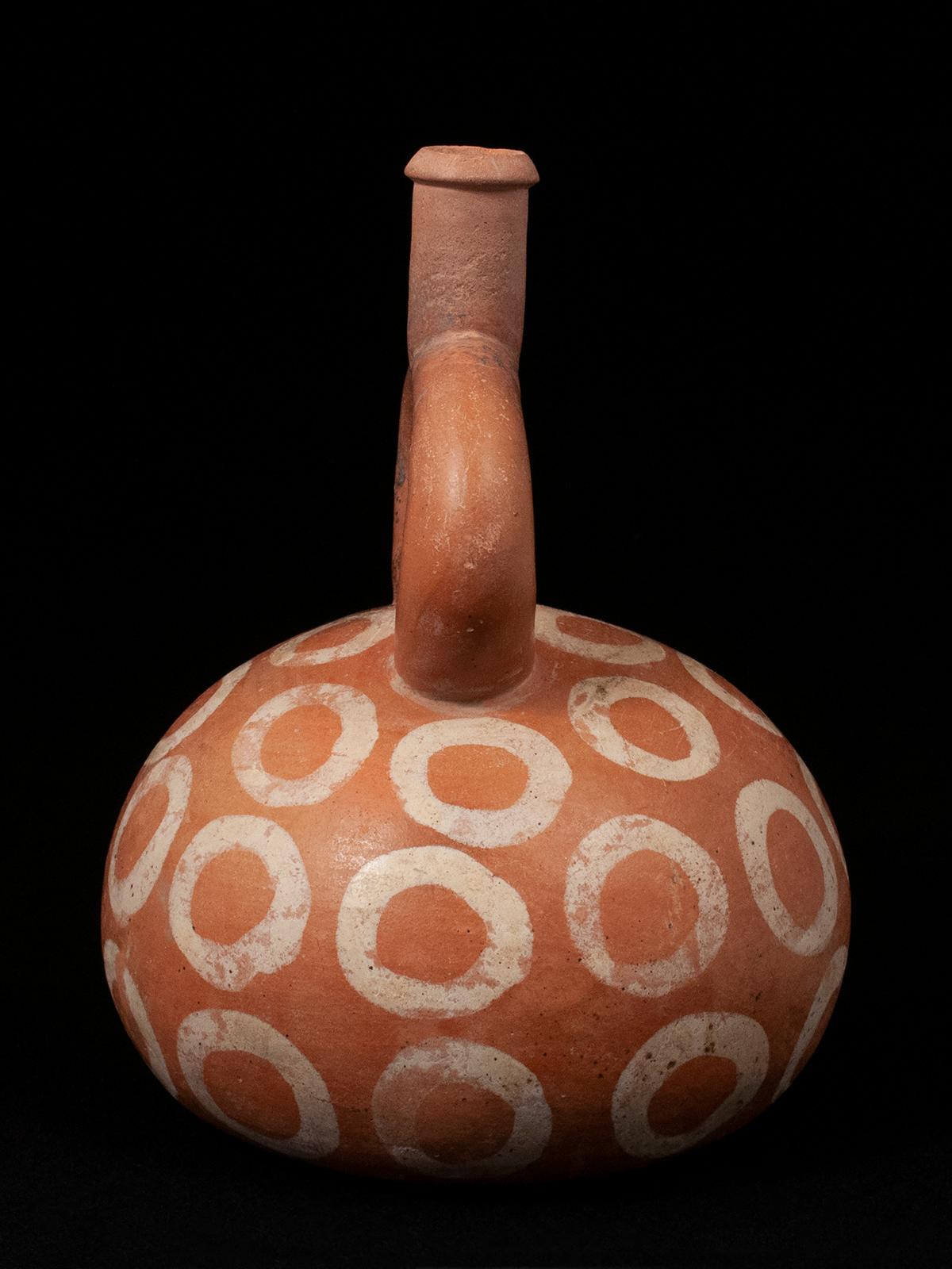 Hand-Crafted Pre-Columbian Moche Stirrup Vessel with Cream-Colored Circles, Peru