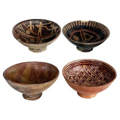 Pre-Columbian Nariño Decorated Footed Pottery Bowl Collection, Set of Four