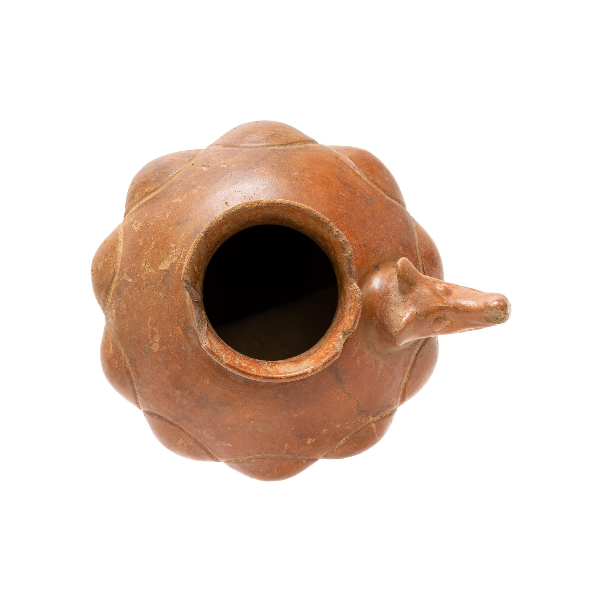Mexicain Pre-Columbian Tête de chien en poterie de grande taille en vente