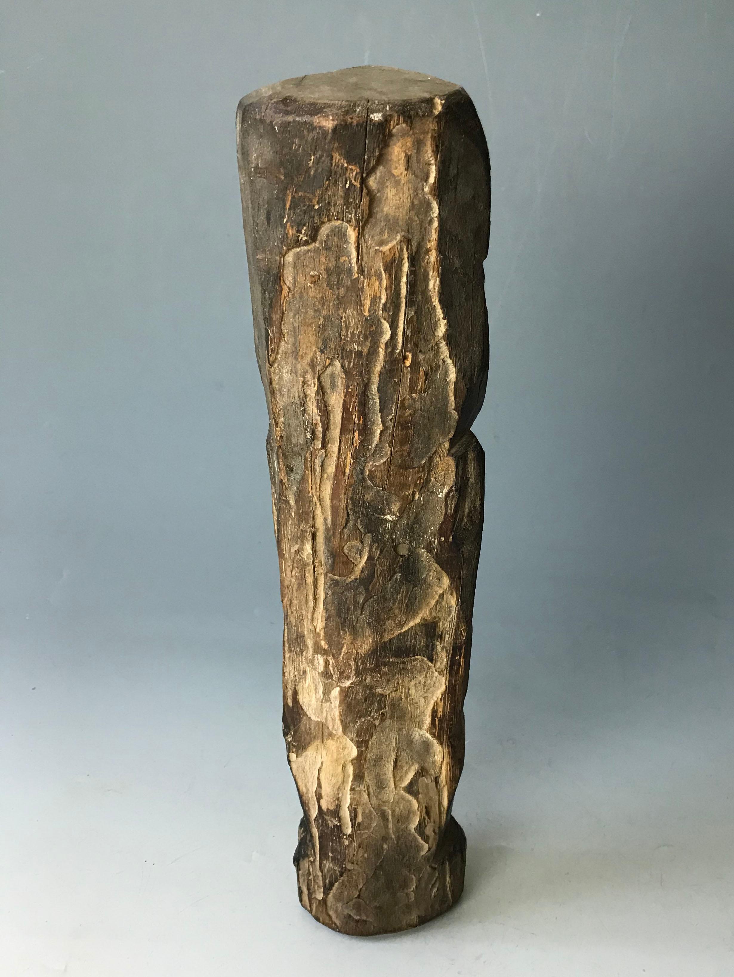 Peruvian Pre Columbian Rare Lambayeque Wood Figure For Sale