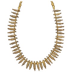 Präkolumbianische Sinu-Halskette aus Gold und Perlen