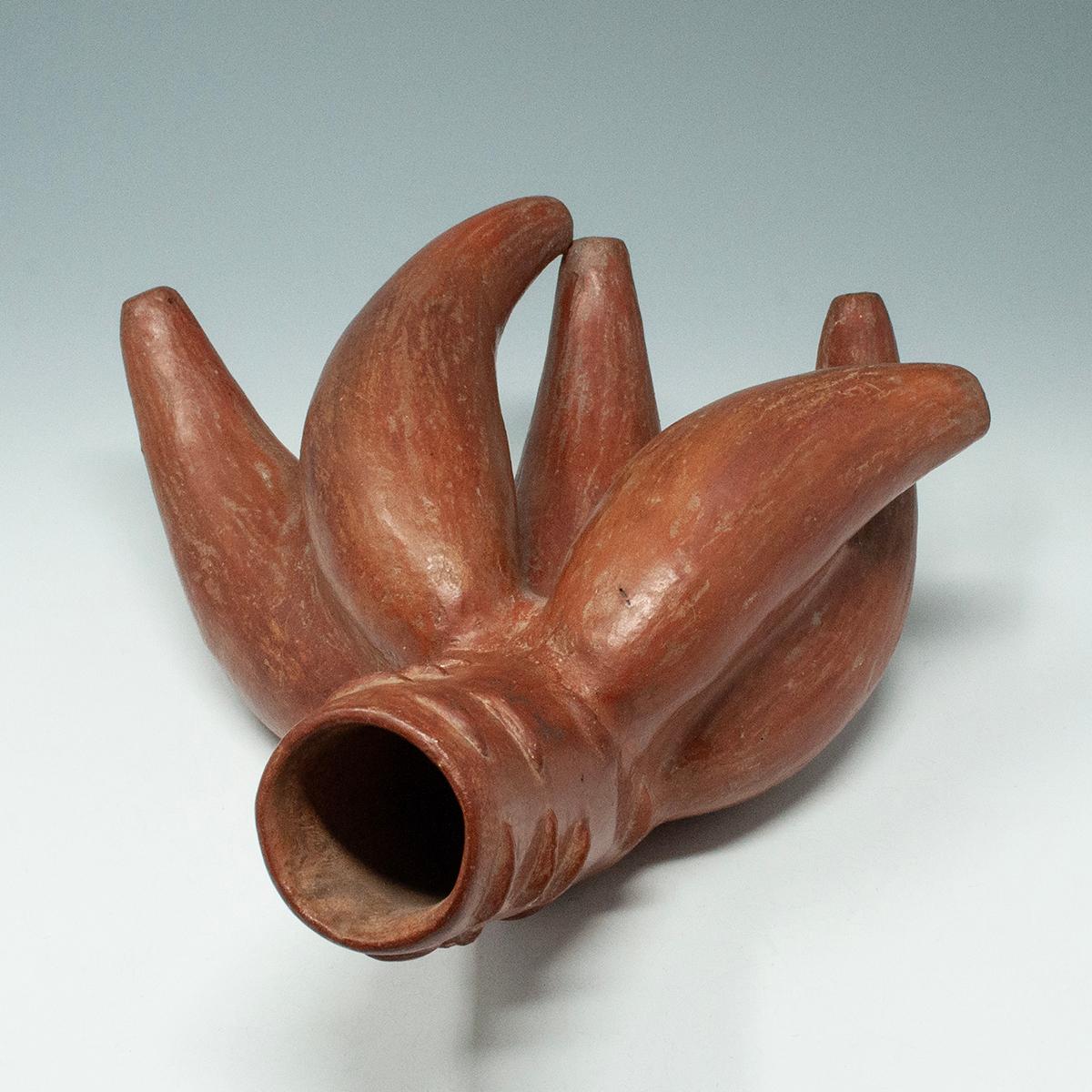 Vasija precolombina de terracota, Cultura Moche, Perú Tribal en venta