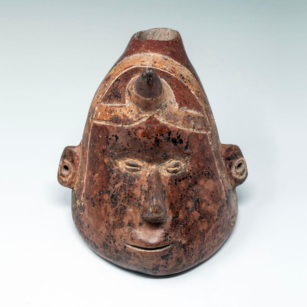 Precolombiano Vaso Pre-Columbian a forma di testa di sciamano, Colima, Messico occidentale in vendita