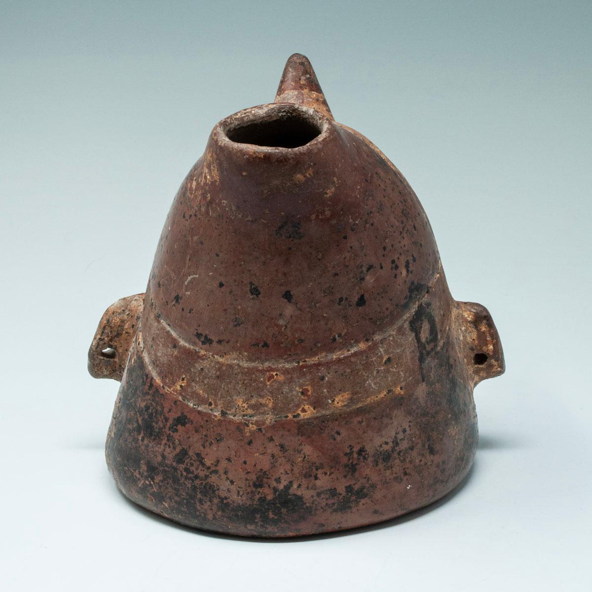 Fatto a mano Vaso Pre-Columbian a forma di testa di sciamano, Colima, Messico occidentale in vendita