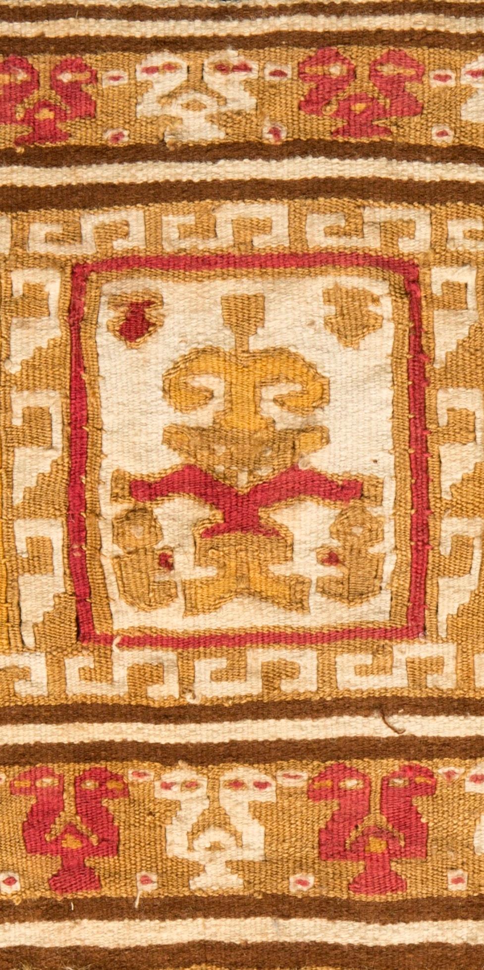 Pre-Columbian Warrior Banner, Chimu, Peru, circa 1100-1476 AD In Good Condition For Sale In San Pedro Garza Garcia, Nuevo Leon