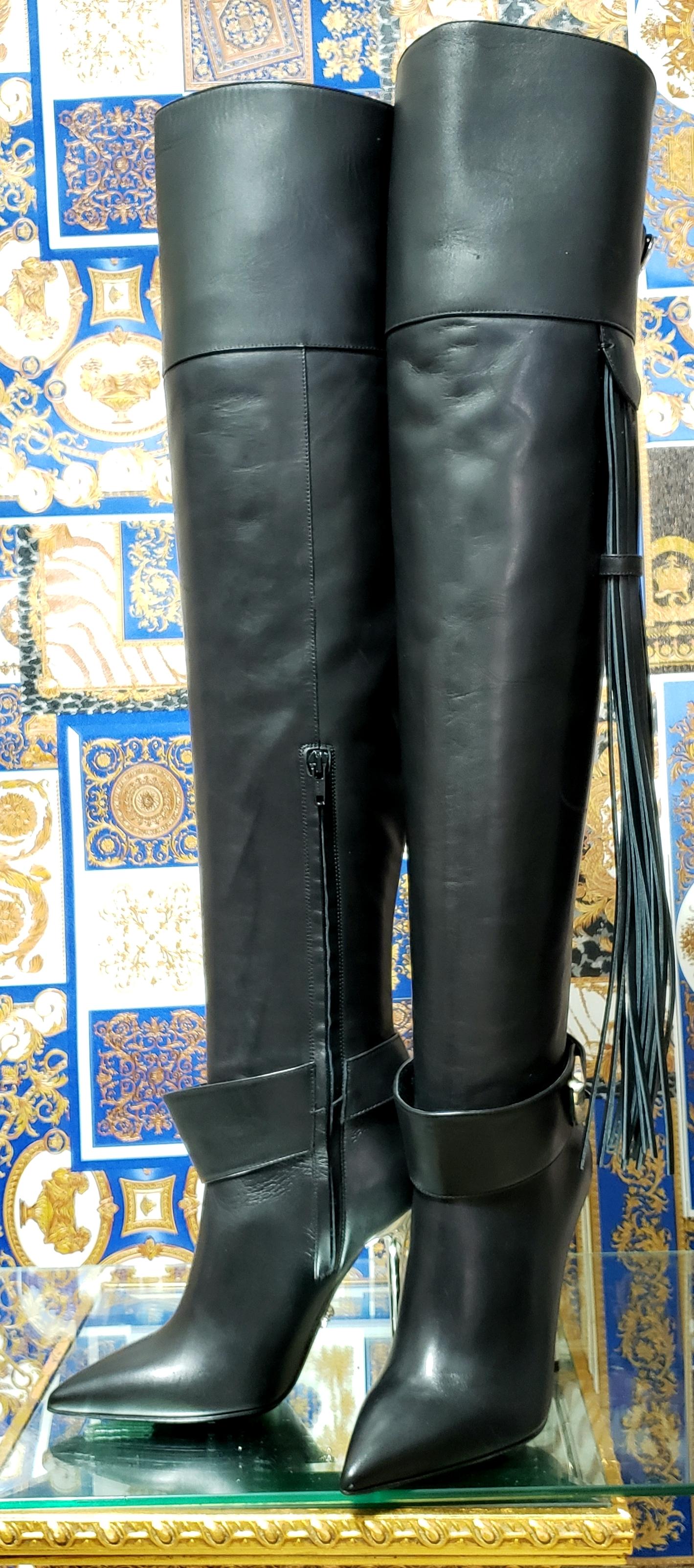Black Pre-Fall/14 L#9 VERSACE BLACK LEATHER OVET-the-KNEE Boots with TASSELS 35, 36, 39